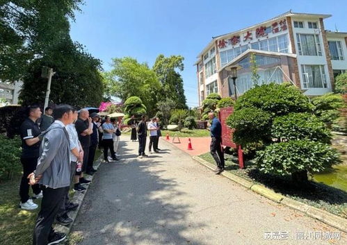 推動文旅深度融合 提升管理干部素能——玉龍雪山景區(qū)成功舉辦文化和旅游高質(zhì)量融合發(fā)展暨管理干部綜合素能提升專題培訓(xùn)班